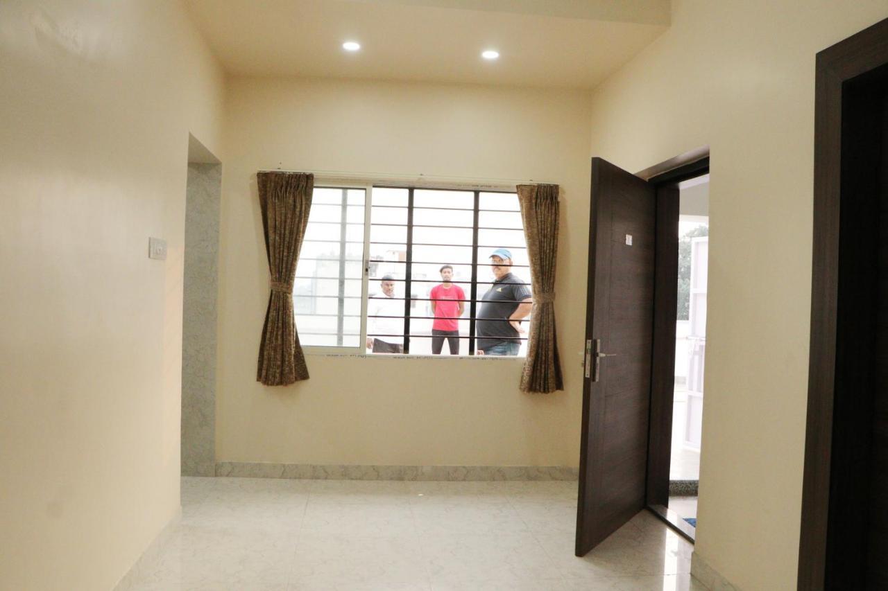 Radharani Apartment Calcutta Exterior foto